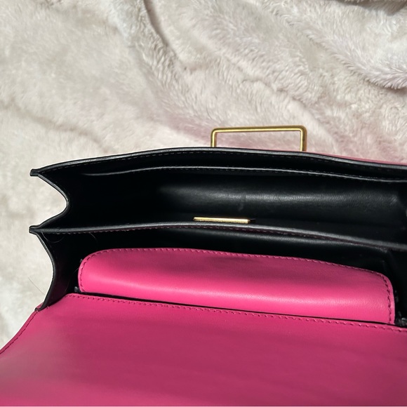 PRADA🩷City Calfskin saffiano cahier fuxia black bag💥sale!!!🔥 - Picture 4 of 13